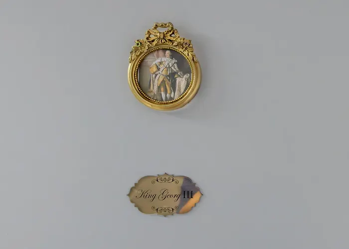 King George Iii By Interhome